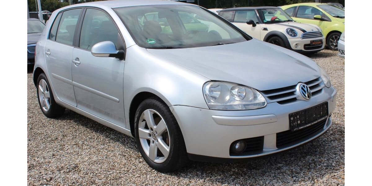 VW Golf 269.700 km 3.350 &euro; Paderborn 33106