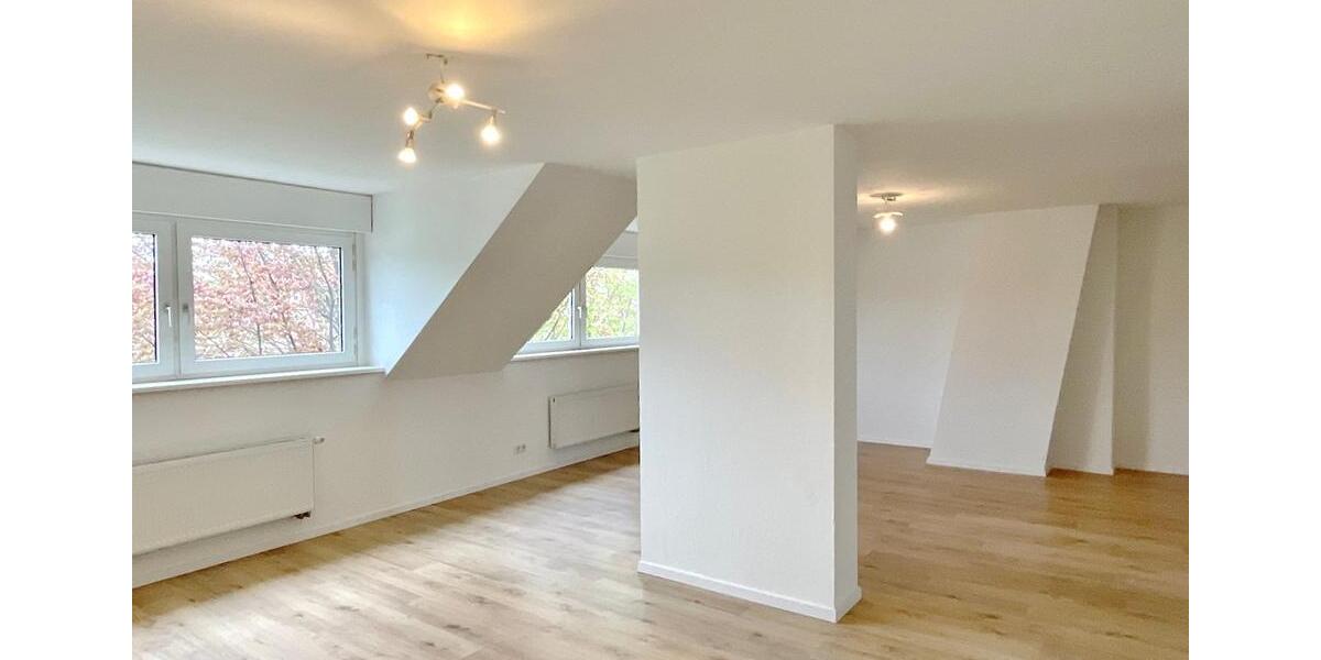 Etagenwohnung Paderborn - 3 Zimmer, 100 m&sup2;, 990&euro; | Angebot:25920224
