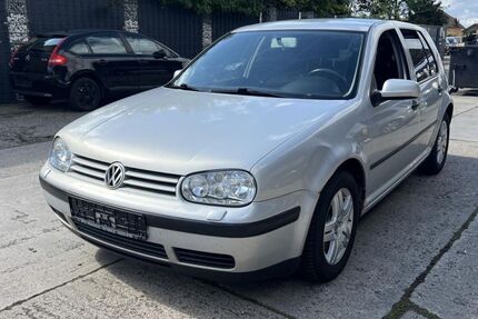 VW Golf 247.971 km 999 &euro; Paderborn 33100