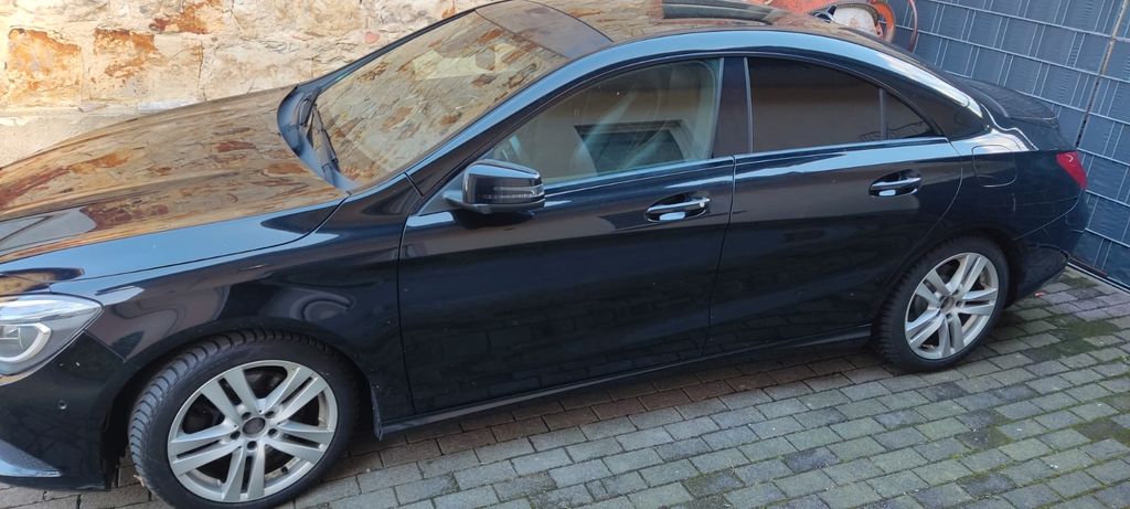 Mercedes-Benz CLA 250 244.000 km 11.200 &euro; Bad Wünnenberg/ Leiberg 33181