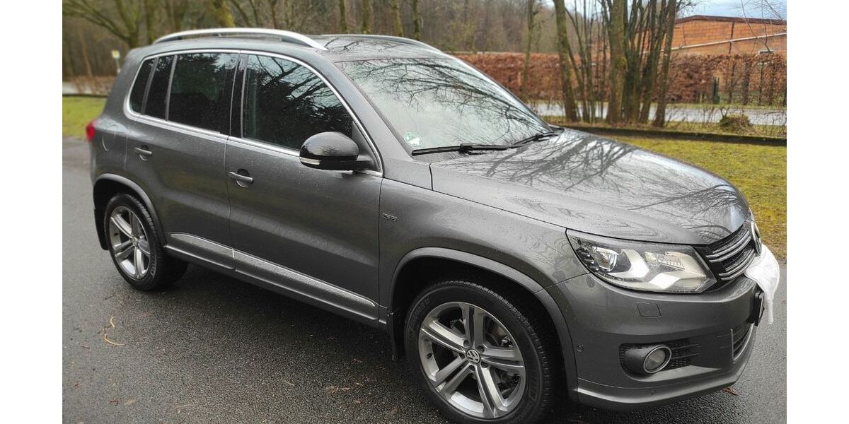 VW Tiguan 121.300 km 15.980 &euro; Bad Wünnenberg 33181