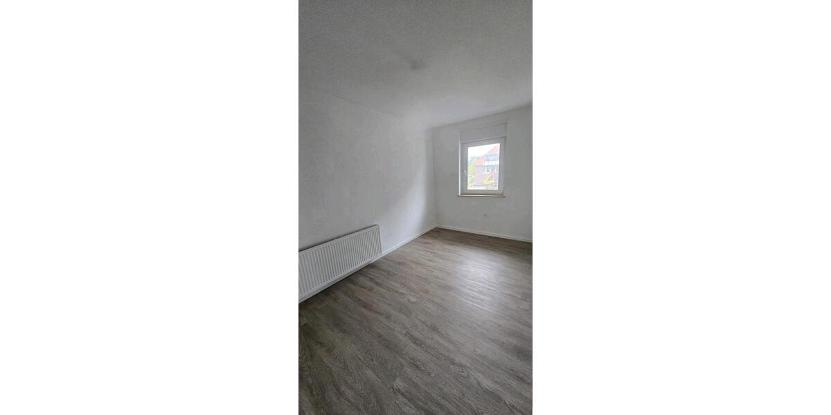Etagenwohnung Gütersloh - 3 Zimmer, 81 m&sup2;, 850&euro; | Angebot:25175279