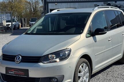 VW Touran 167.984 km 7.799 &euro; Salzkotten 33154