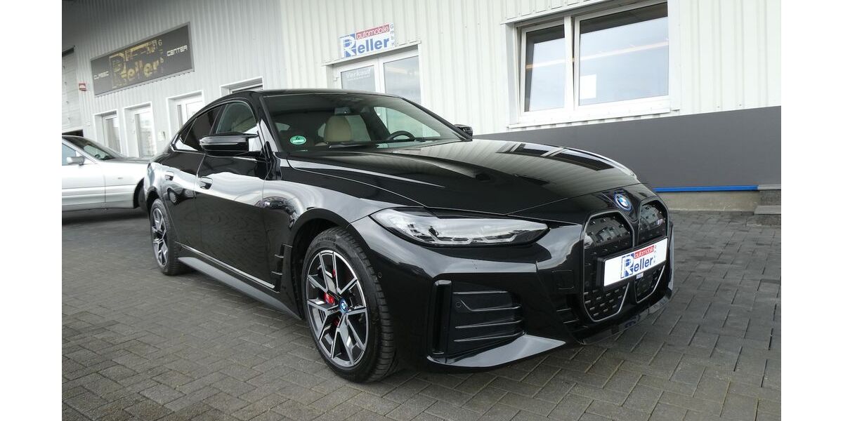 BMW i4 39.826 km 47.900 &euro; Paderborn 33106