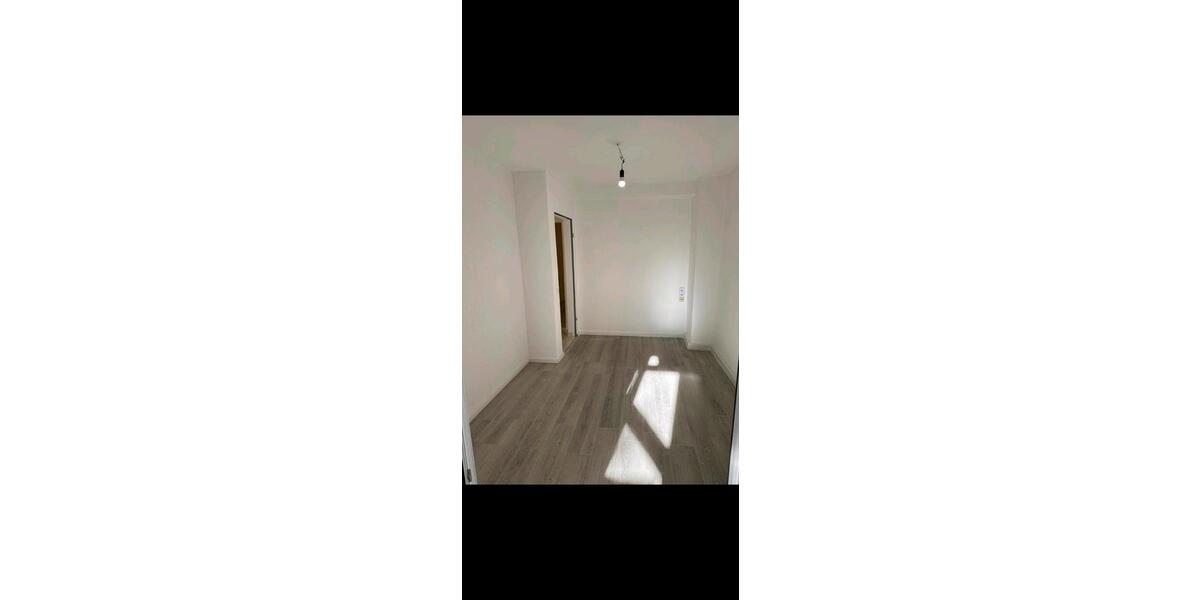 Erdgeschoßwohnung Lippstadt Garfeln - 2.5 Zimmer, 60 m&sup2;, 870&euro; | Angebot:26021420