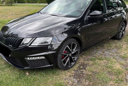 Skoda Octavia 198.300 km 13.900 &euro; Lippstadt 59556