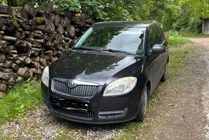 Skoda Fabia 112.000 km 3.700 &euro; Borchen 33178