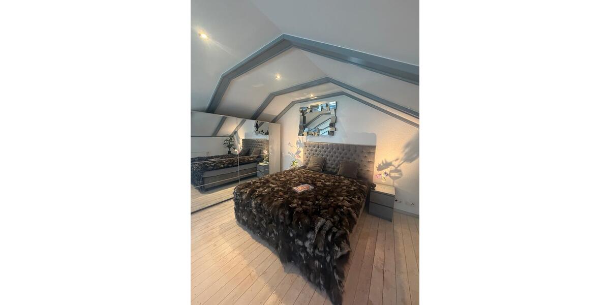 Maisonettenwohnung Paderborn - 2 Zimmer, 75 m&sup2;, 1.800&euro; | Angebot:26647388
