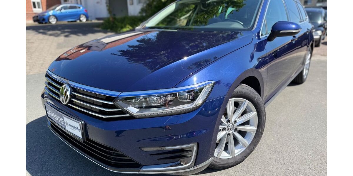 VW Passat Variant 143.000 km 16.490 &euro; Salzkotten 33154