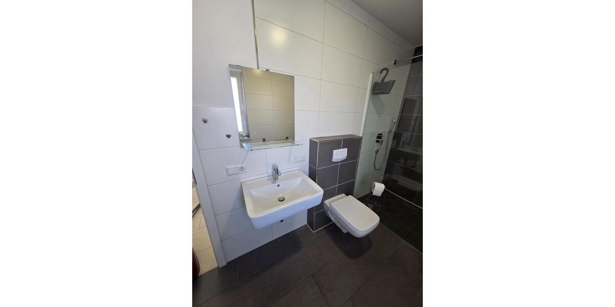 Einfamilienhaus Verl - 2.5 Zimmer, 68 m&sup2;, 900&euro; | Angebot:25948929