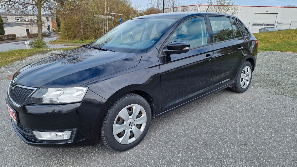 Skoda Rapid 182.000 km 5.900 &euro; Möhnesee 59519