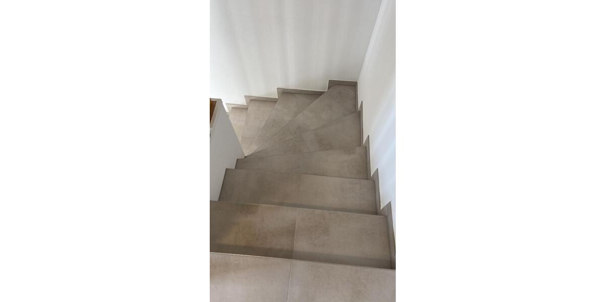 Dachgeschoßwohnung Geseke - 3 Zimmer, 109 m&sup2;, 1.195&euro; | Angebot:25148337