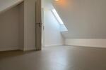 Dachgeschoßwohnung Paderborn - 2.5 Zimmer, 81 m&sup2;, 700&euro; | Angebot:25232962