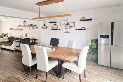 Haus Salzkotten - 8 Zimmer, 205 m&sup2;, 599.000&euro; | Angebot:26080733