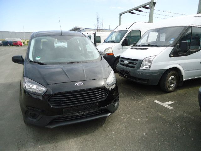 Ford Transit 104.400 km 7.490 &euro; Paderborn 33104