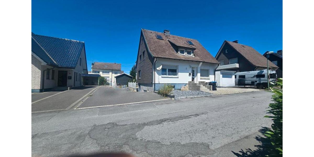 Einfamilienhaus Warstein - 4 Zimmer, 160 m&sup2;, 240.000&euro; | Angebot:25377954