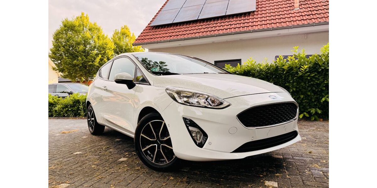 Ford Fiesta 107.817 km 8.289 &euro; Salzkotten 33154