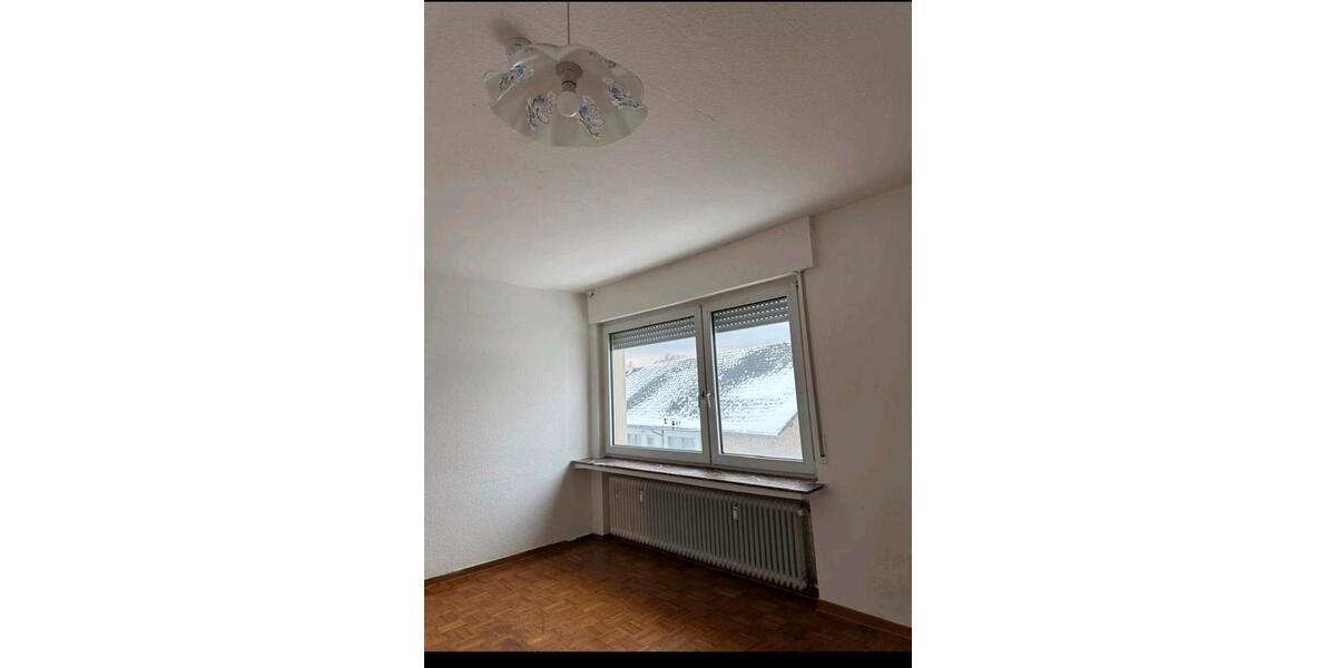 Erdgeschoßwohnung Büren - 3 Zimmer, 85 m&sup2;, 595&euro; | Angebot:25982705