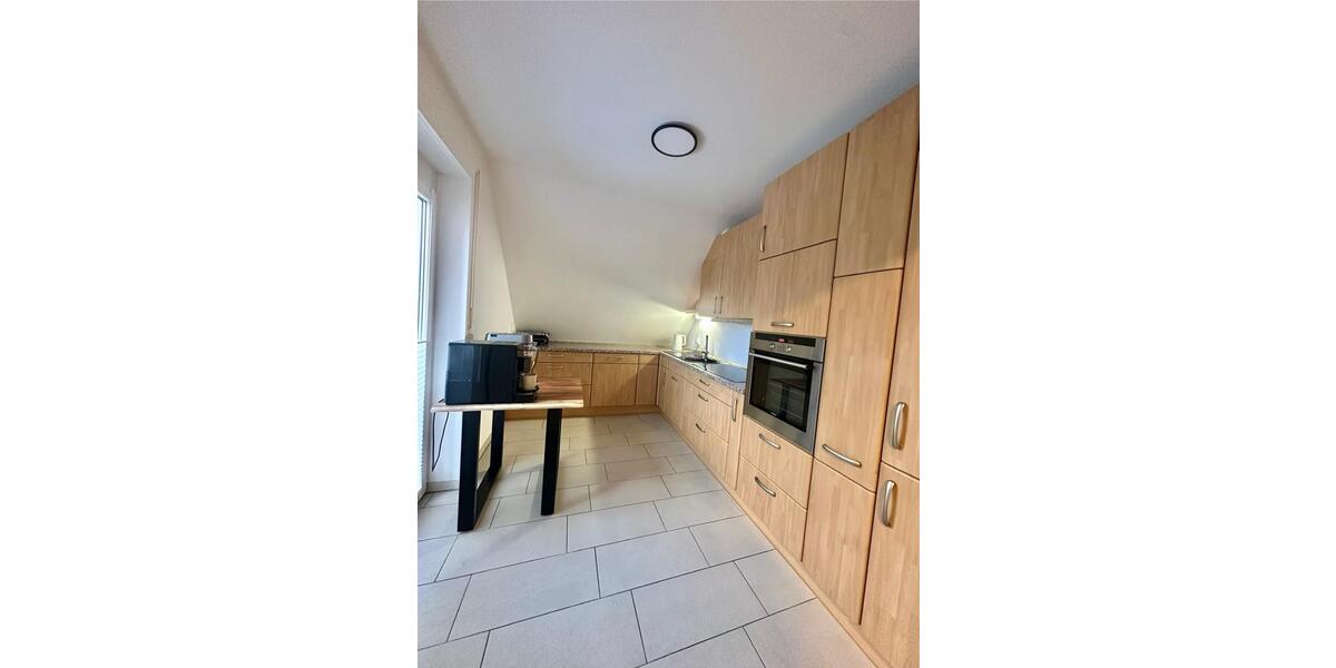 Etagenwohnung Verl - 2 Zimmer, 90 m&sup2;, 1.000&euro; | Angebot:24442815