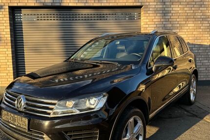 VW Touareg 329.800 km 10.998 &euro; Rheda-Wiedenbrück 33378