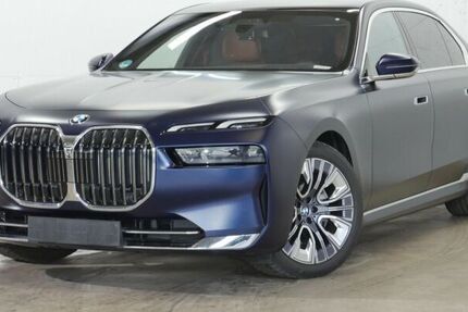 BMW 740 40.000 km 86.839 &euro; Paderborn 33100