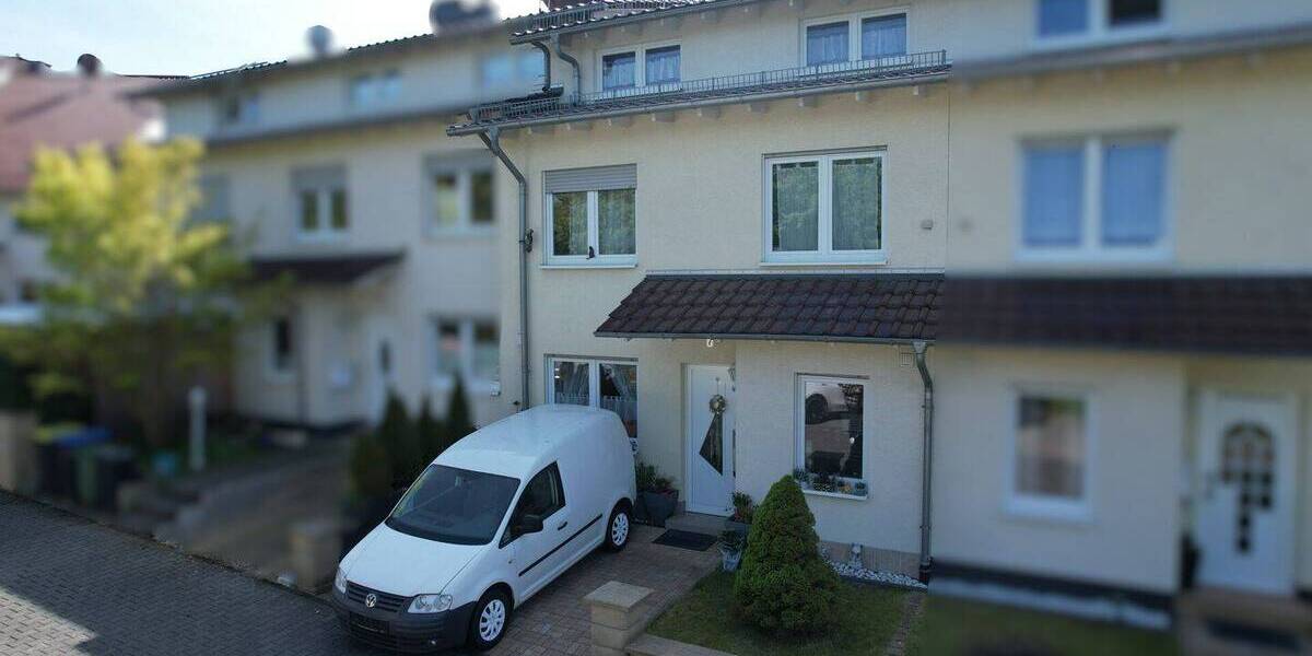 Reihenmittelhaus Paderborn Kernstadt - 4 Zimmer, 155 m&sup2;, 399.000&euro; | Angebot:26306011