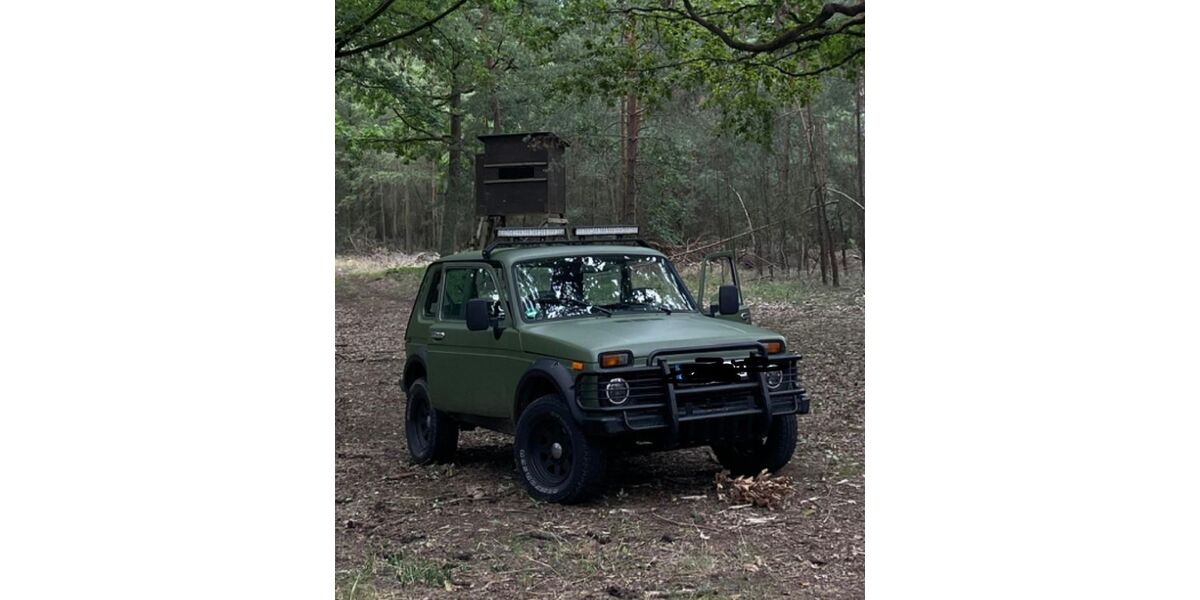 Lada Niva 56.000 km 9.999 &euro; Gütersloh 33334