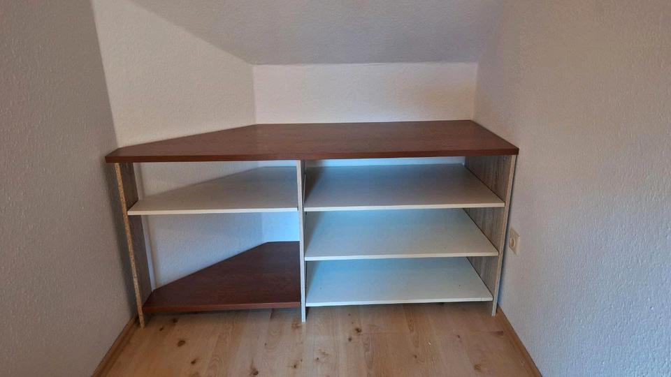 Etagenwohnung Warstein - 4 Zimmer, 90 m&sup2;, 590&euro; | Angebot:25645302