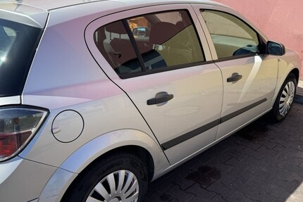 Opel Astra 190.000 km 1.800 &euro; Paderborn 33104