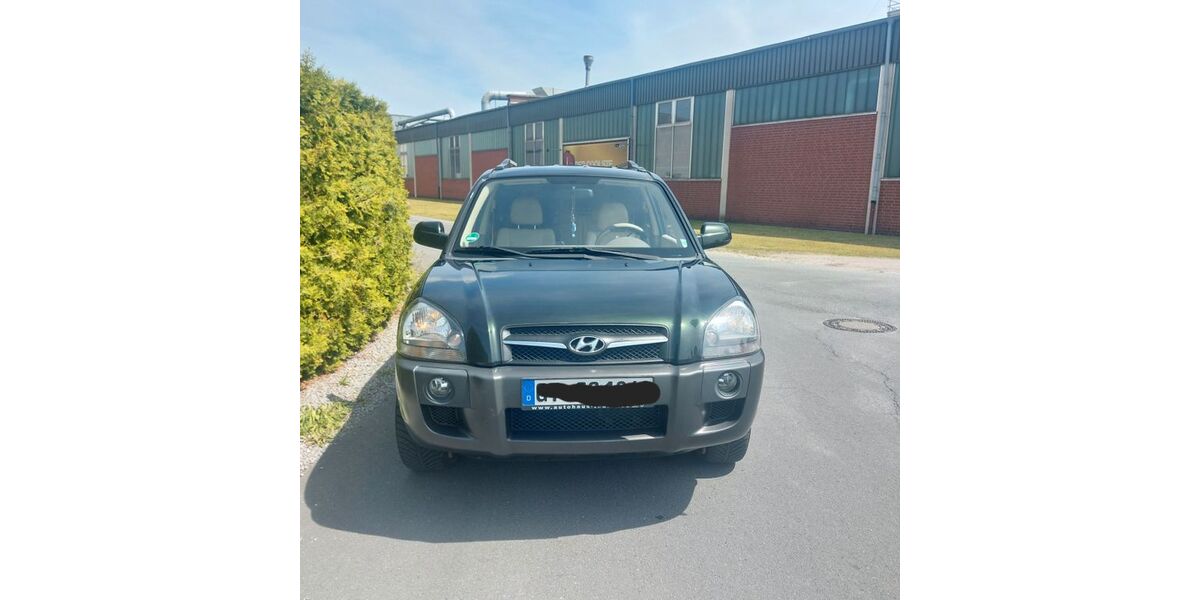 Hyundai TUCSON 172.600 km 5.950 &euro; Gütersloh 33332