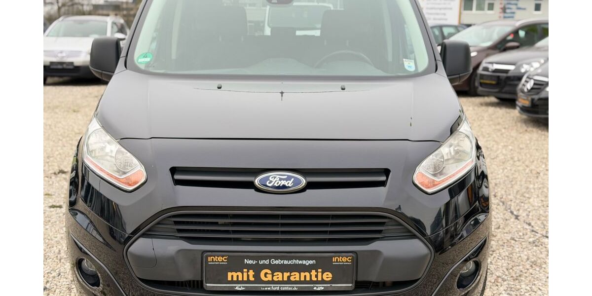 Ford Tourneo 89.000 km 9.950 &euro; Paderborn 33106