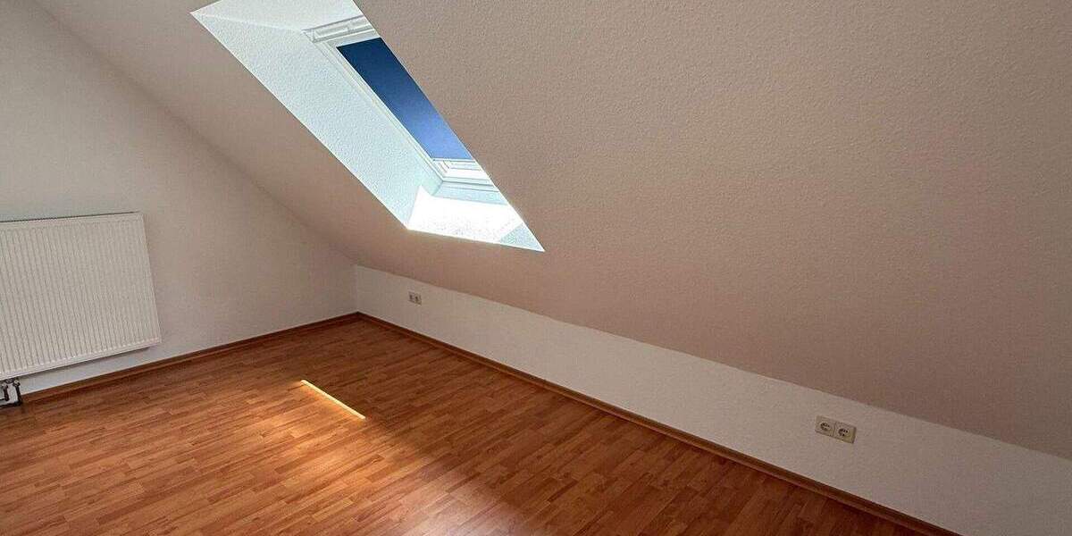 Etagenwohnung Paderborn Kernstadt - 2 Zimmer, 80 m&sup2;, 215.000&euro; | Angebot:25675417