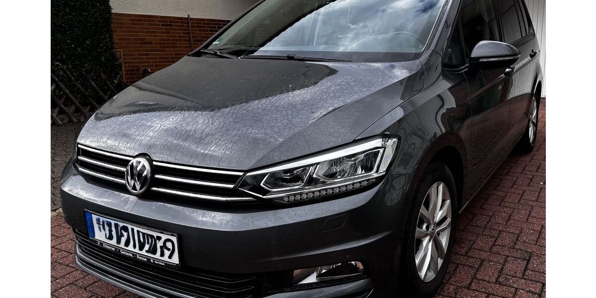 VW Touran 132.000 km 10.500 &euro; Soest 59494
