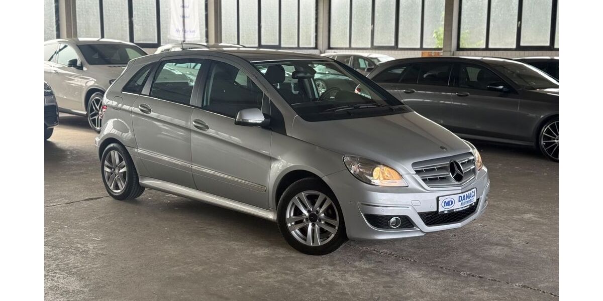 Mercedes-Benz B 180 122.000 km 7.999 &euro; Oelde 59302