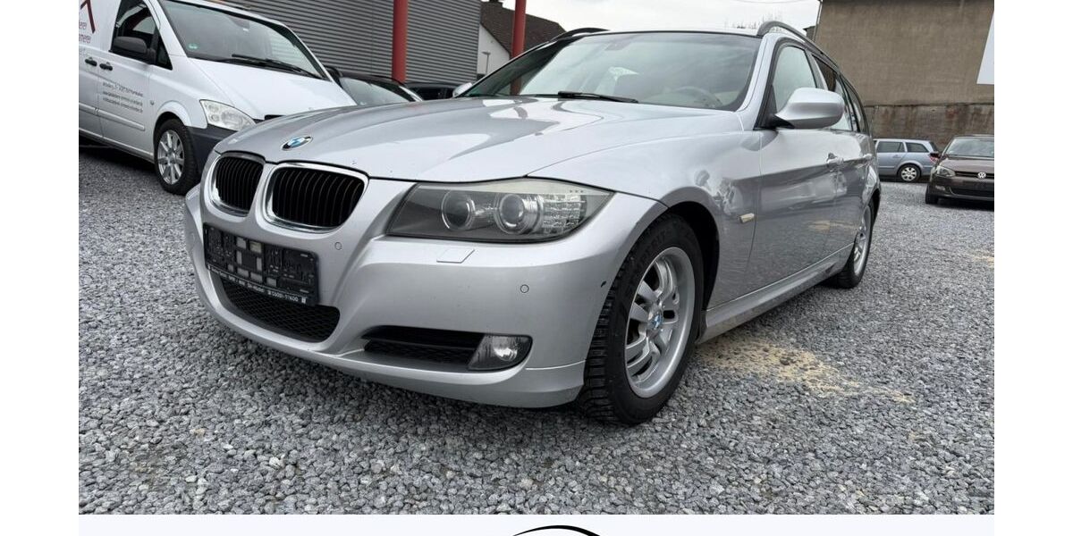 BMW 318 293.000 km 2.599 &euro; Paderborn 33100