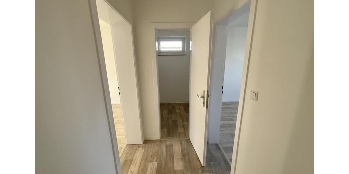 Etagenwohnung Gütersloh - 3 Zimmer, 74 m&sup2;, 809&euro; | Angebot:25258301