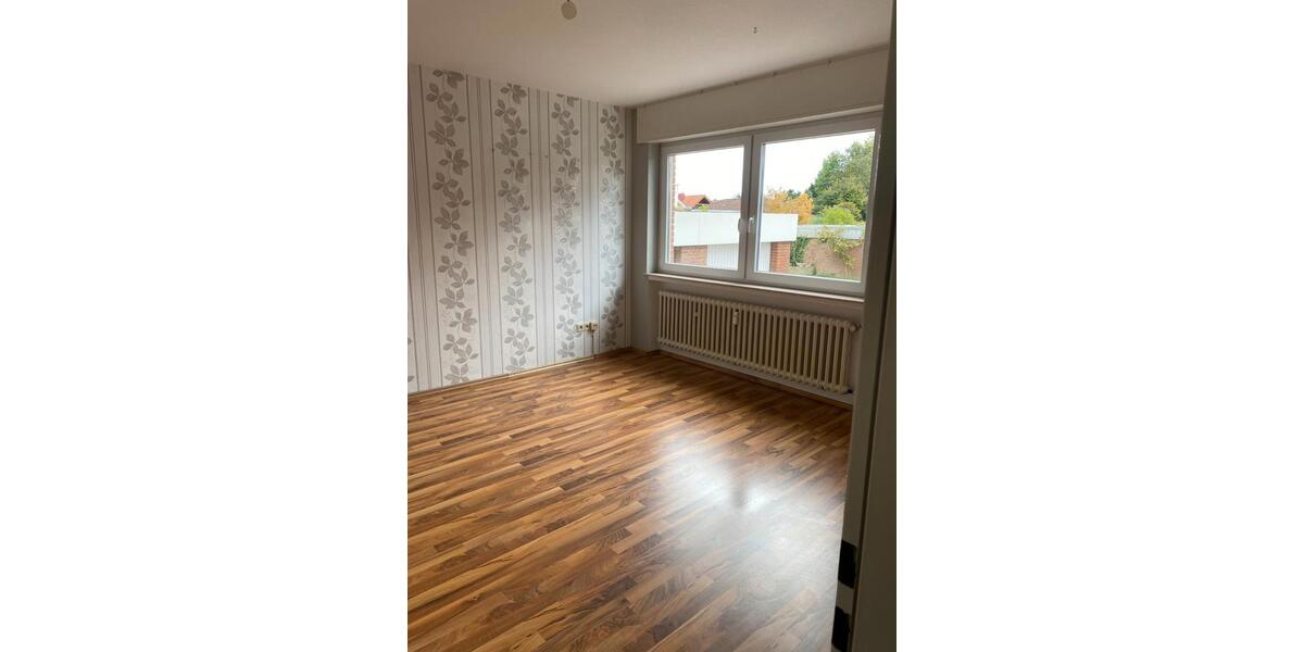 Erdgeschoßwohnung Rheda-Wiedenbrück Wiedenbrück - 5 Zimmer, 104 m&sup2;, 1.000&euro; | Angebot:26676670