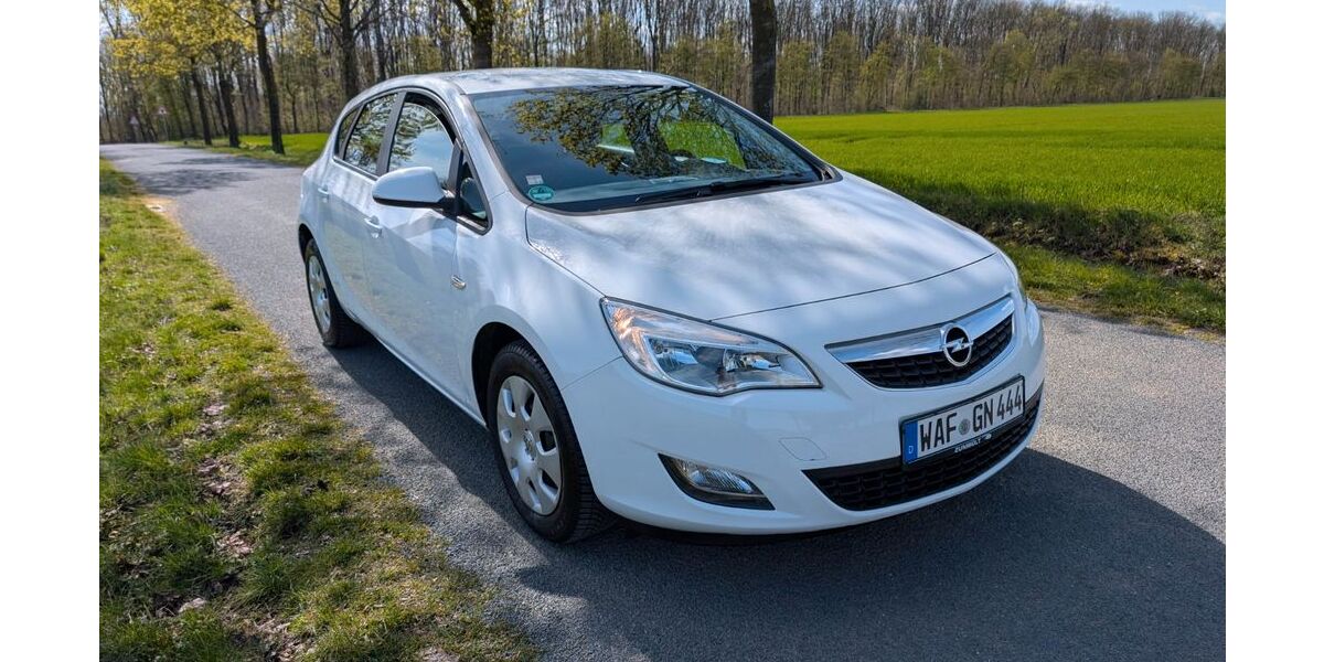 Opel Astra 80.880 km 5.499 &euro; Beckum 59269
