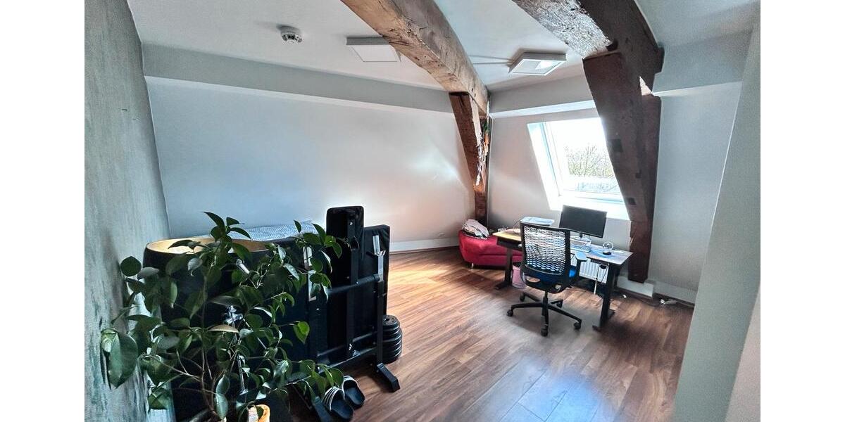 Dachgeschoßwohnung Paderborn Univiertel - 3 Zimmer, 73 m&sup2;, 350.000&euro; | Angebot:25936150