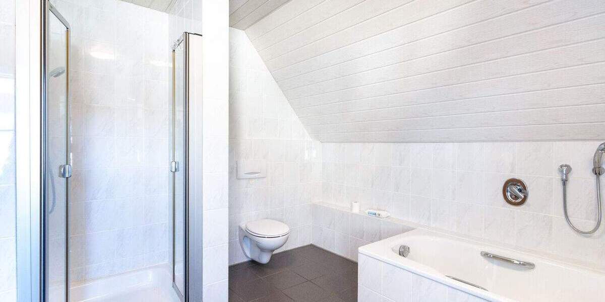 Mehrfamilienhaus, Wohnhaus Gütersloh Innenstadt - 8 Zimmer, 252 m&sup2;, 580.000&euro; | Angebot:25927071