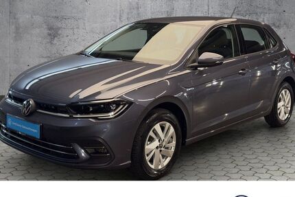 VW Polo 1.390 km 24.450 &euro; Paderborn 33100