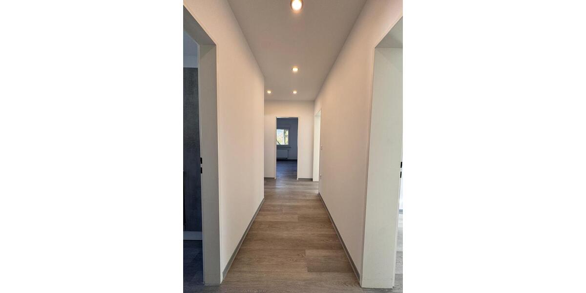 Etagenwohnung Lippstadt Overhagen - 3 Zimmer, 64 m&sup2;, 910&euro; | Angebot:25976728