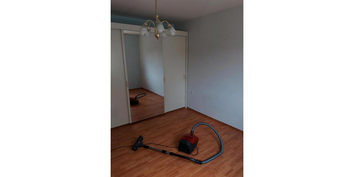 Etagenwohnung Paderborn - 2 Zimmer, 45 m&sup2;, 450&euro; | Angebot:25612863