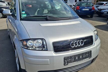 Audi A2 141.000 km 1.990 &euro; Paderborn 33100