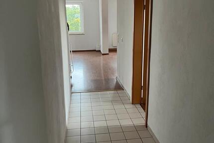 Wohnung Hövelhof - 3 Zimmer, 100 m&sup2;, 800&euro; | Angebot:25838656