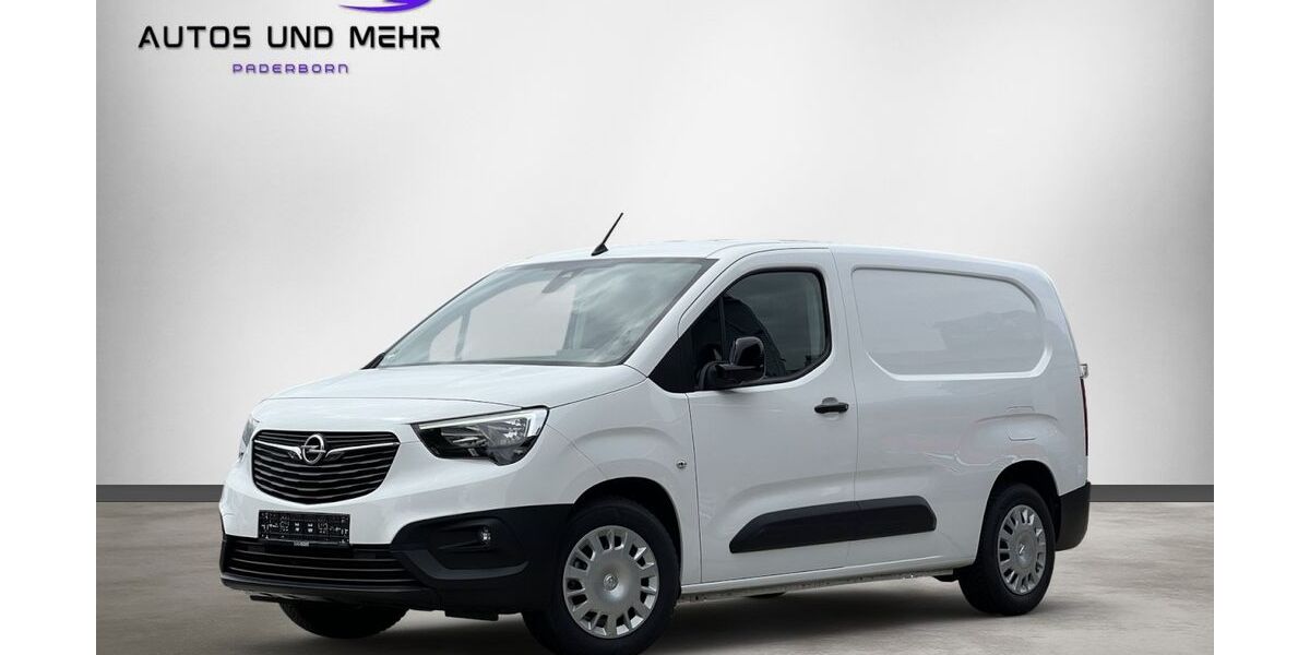 Opel Combo 91.200 km 13.990 &euro; Paderborn 33100
