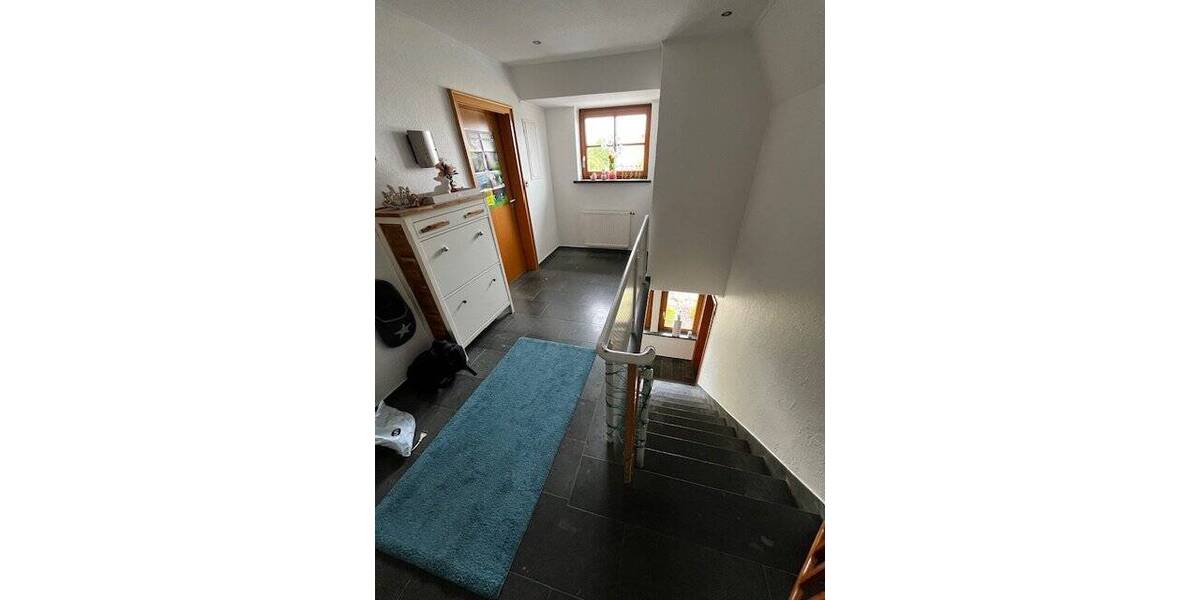 Mehrfamilienhaus, Wohnhaus Anröchte Berge - 8 Zimmer, 250 m&sup2;, 310.000&euro; | Angebot:25664646