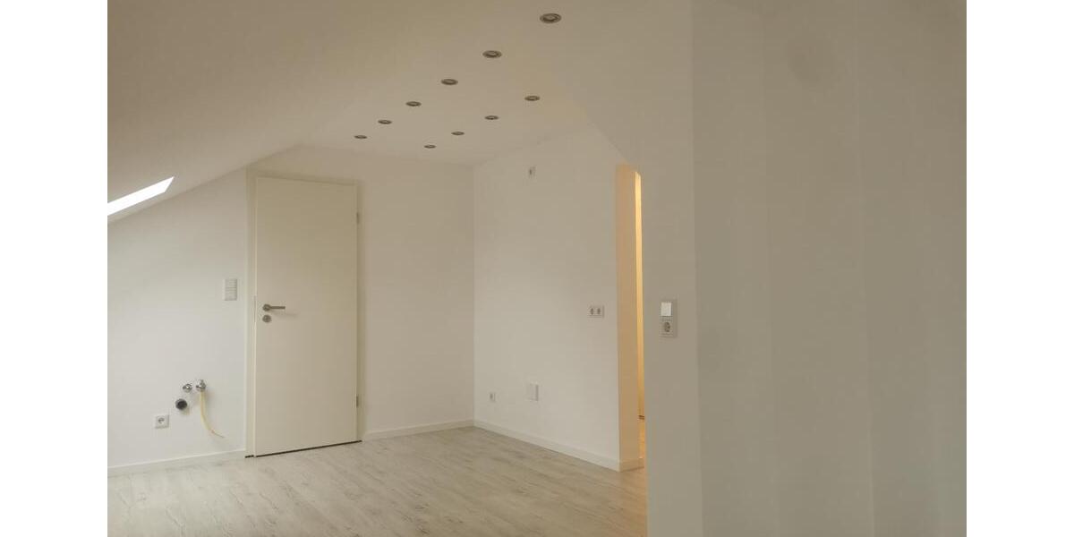 Dachgeschoßwohnung Paderborn Elsen - 1.5 Zimmer, 35 m&sup2;, 500&euro; | Angebot:26613835