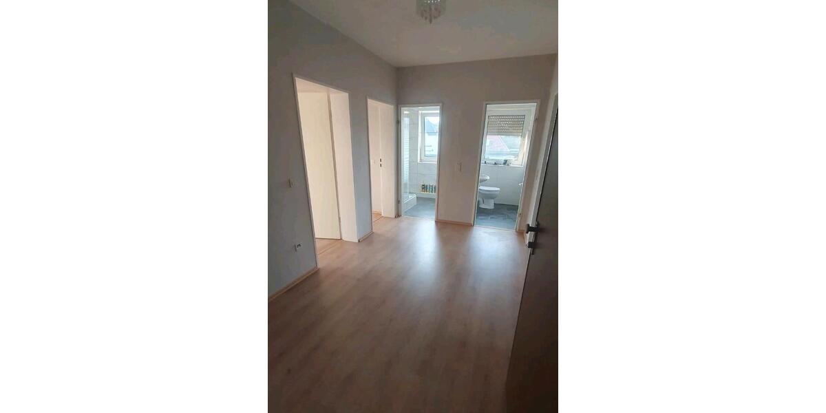 Etagenwohnung Gütersloh Kattenstroth - 3 Zimmer, 81 m&sup2;, 690&euro; | Angebot:25943426