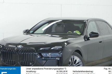 BMW i7 54.100 km 81.840 &euro; Paderborn 33100